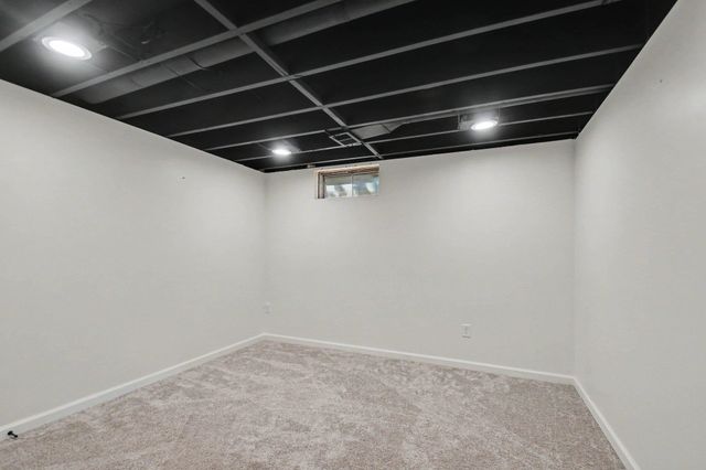 15219 Kerlin Drive, Granger, IN 46530