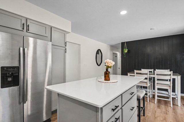 15219 Kerlin Drive, Granger, IN 46530