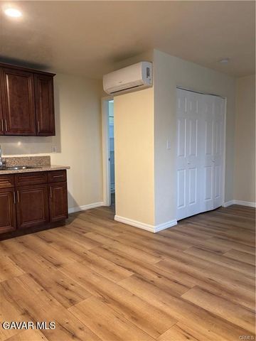 11725 Brussels Avenue, Sylmar, CA 91342