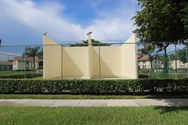 4891 Sable Pine Circle A1, West Palm Beach, FL 33417