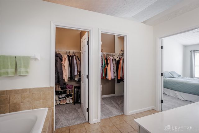 2415 Sunflower Drive, Miami Twp, OH 45342