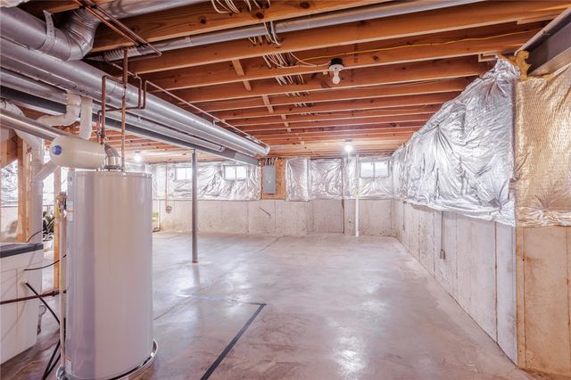 2415 Sunflower Drive, Miami Twp, OH 45342