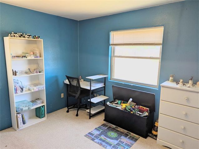 1405 Redstone Drive, Clinton, OK 73601