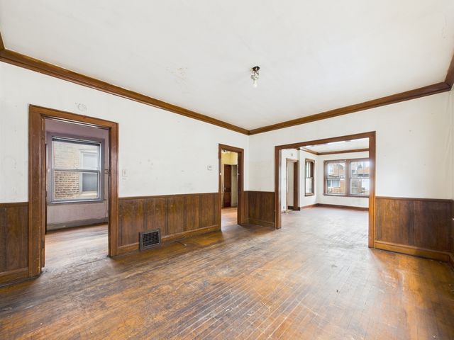 6106 S California Avenue, Chicago, IL 60629