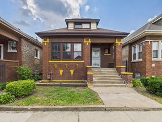 6106 S California Avenue, Chicago, IL 60629