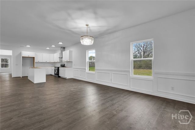 124 Wright Street, Savannah, GA 31408