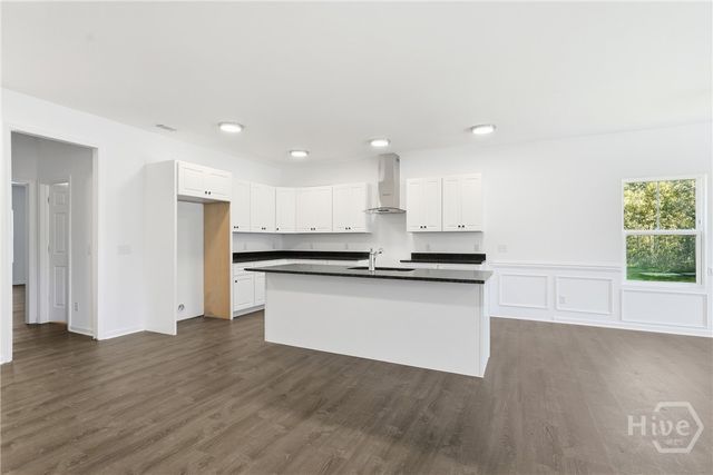 124 Wright Street, Savannah, GA 31408