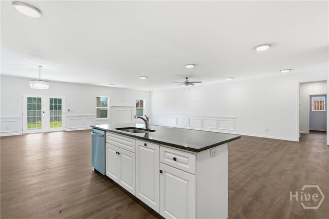 124 Wright Street, Savannah, GA 31408