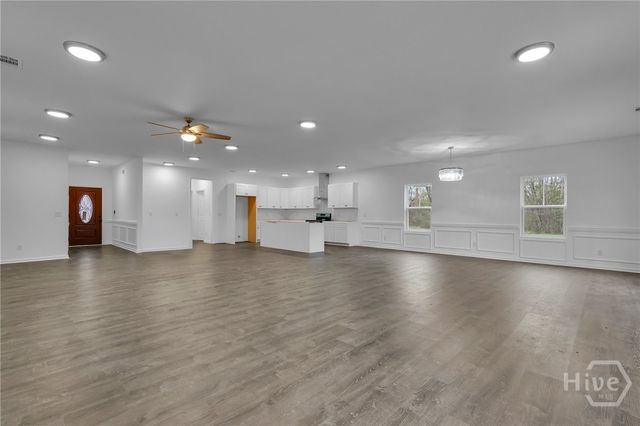 124 Wright Street, Savannah, GA 31408