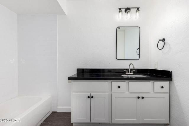 1023 E 9TH Street, Mesa, AZ 85203