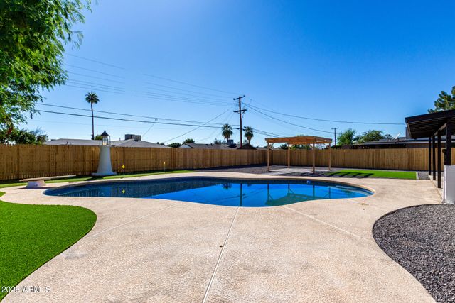 1023 E 9TH Street, Mesa, AZ 85203