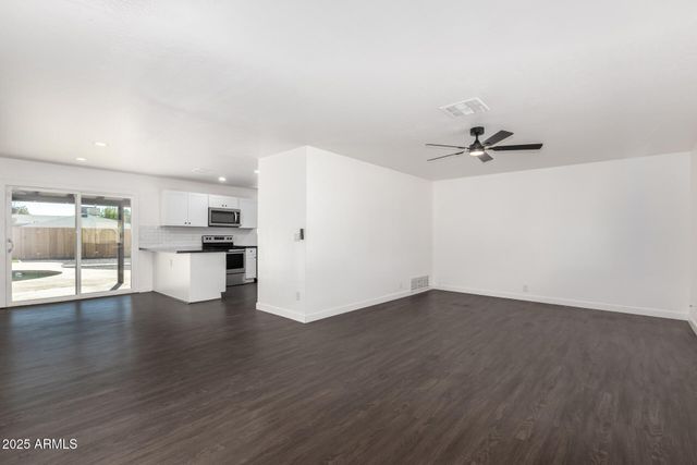 1023 E 9TH Street, Mesa, AZ 85203