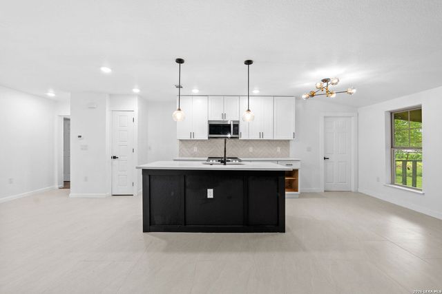 726 PRICE AVE, San Antonio, TX 78211