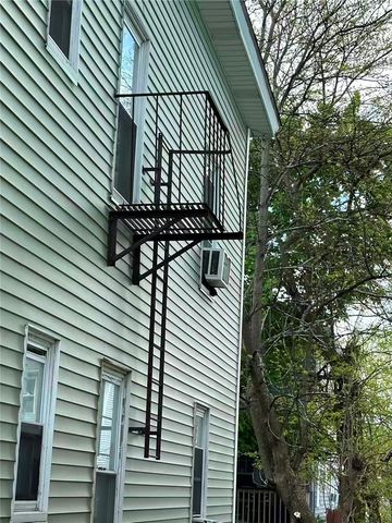 50 Hawkins Street, Providence, RI 02908