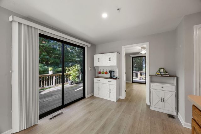 35 Santuit Pond Way 13A, Mashpee, MA 02649