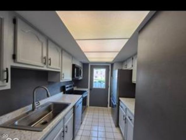 7411 Country Brook Drive, Indianapolis, IN 46260