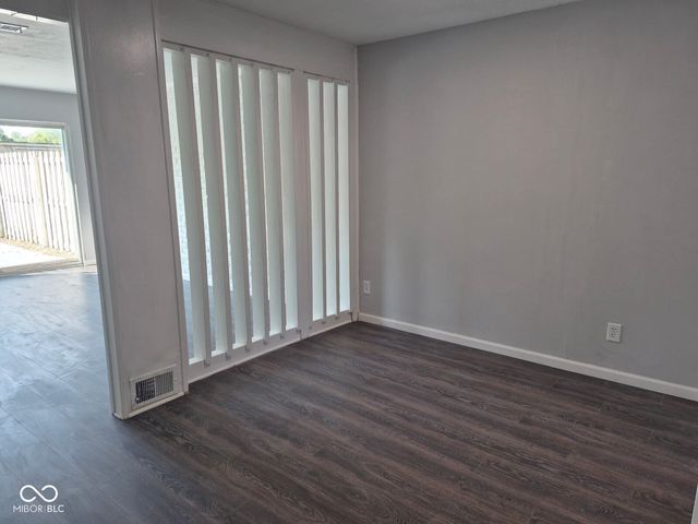 7411 Country Brook Drive, Indianapolis, IN 46260