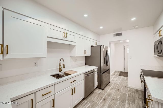 12021 N RIVIERA Court, Sun City, AZ 85351