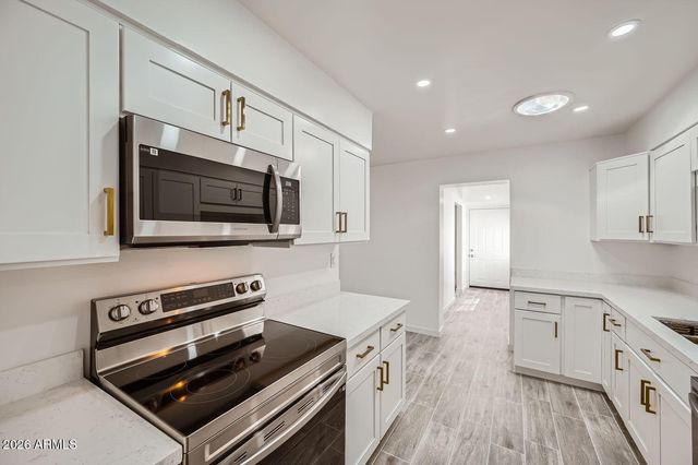 12021 N RIVIERA Court, Sun City, AZ 85351