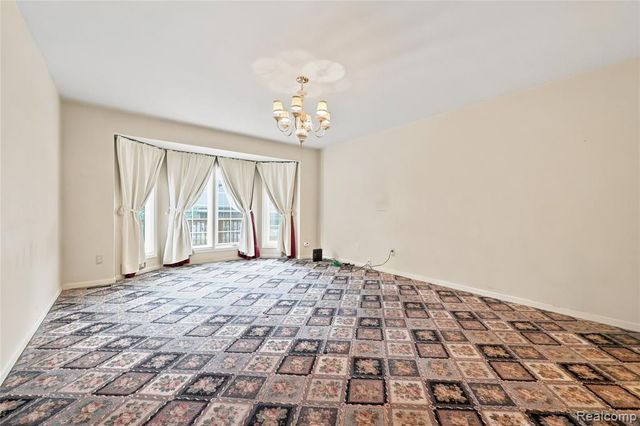 54698 Bellingham Drive 56, Utica, MI 48316