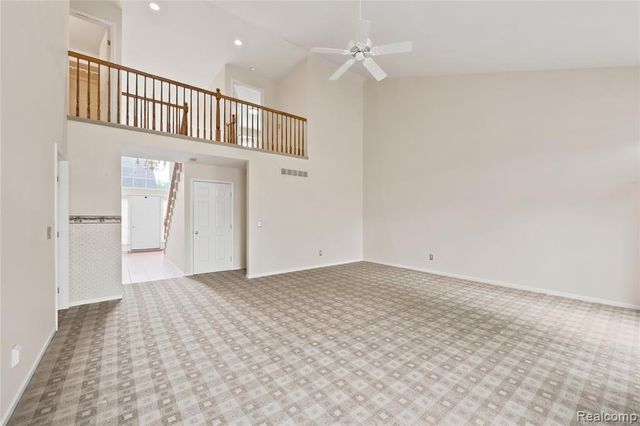 54698 Bellingham Drive 56, Utica, MI 48316
