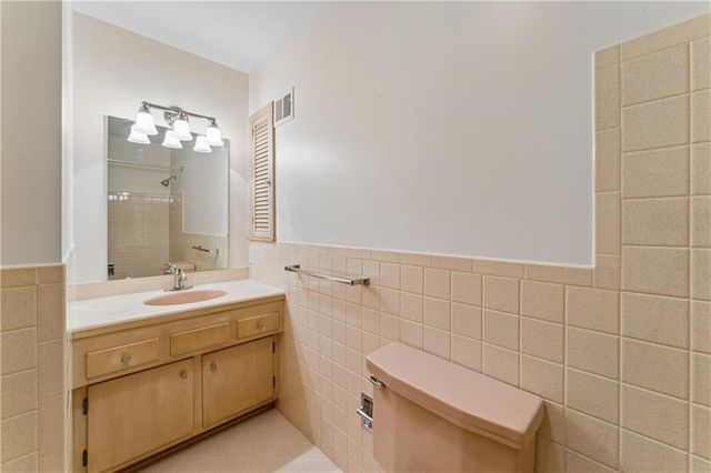 6441 Woodson Drive, Mission, KS 66202