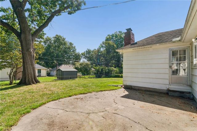 6441 Woodson Drive, Mission, KS 66202