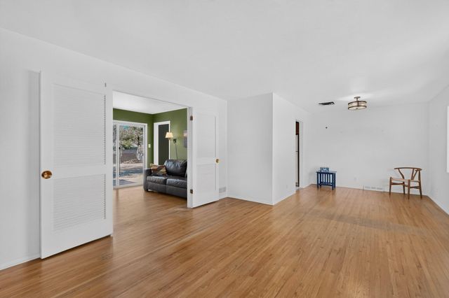 6509 Bellrose Avenue NE, Albuquerque, NM 87110