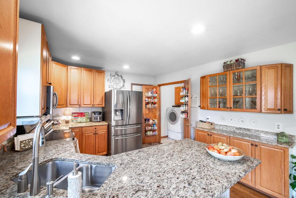 property-img
