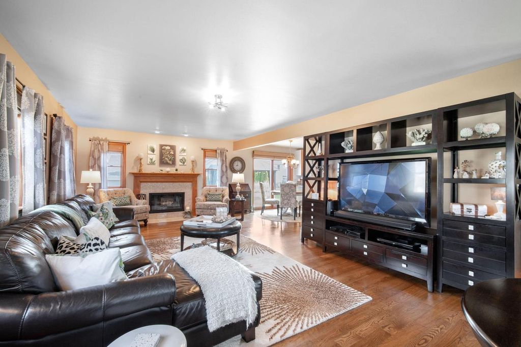 property-img