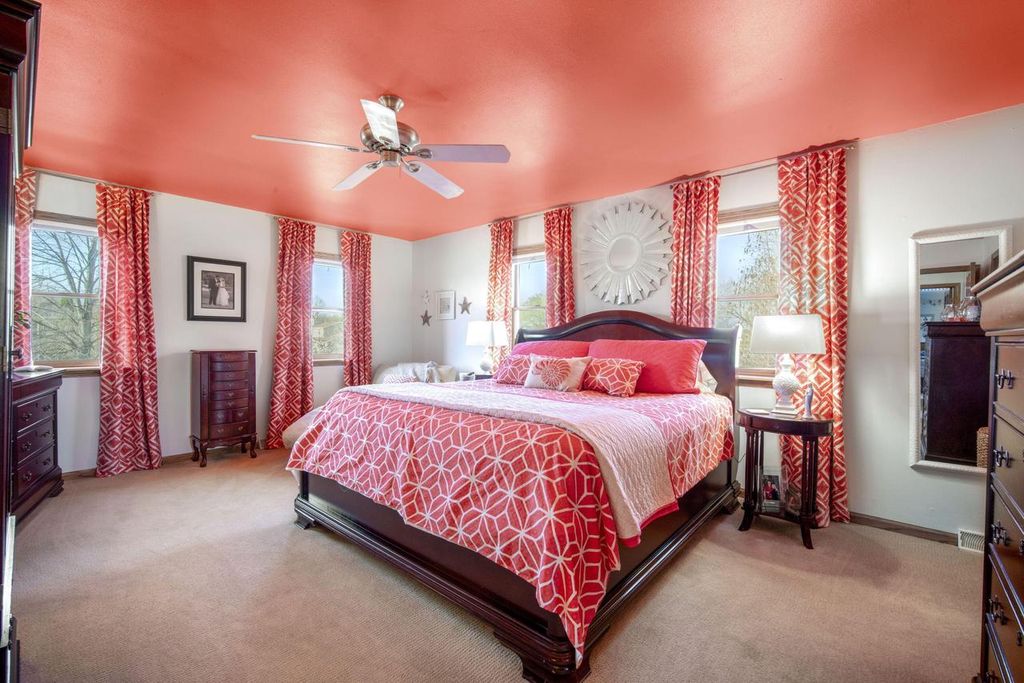 property-img