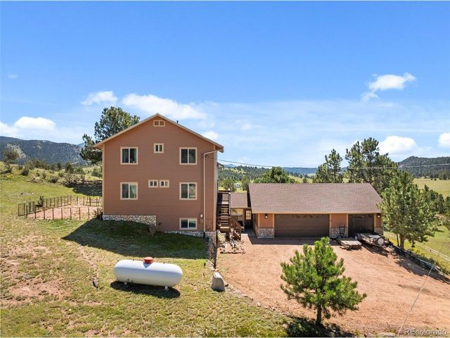 524 Spring Valley Dr, Florissant, CO 80816
