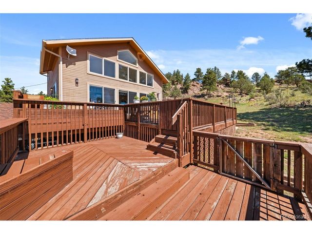 524 Spring Valley Dr, Florissant, CO 80816