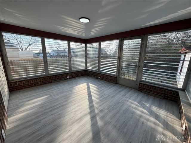 1615 Burroughs Drive, Dayton, OH 45406