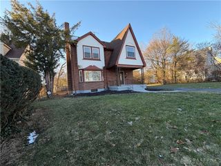 1615 Burroughs Drive, Dayton, OH 45406