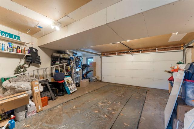 1 Tip Top Lane, Mahtomedi, MN 55115