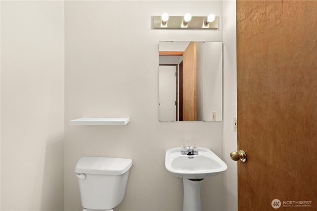 3225 61st Avenue Ct NW, Gig Harbor, WA 98335