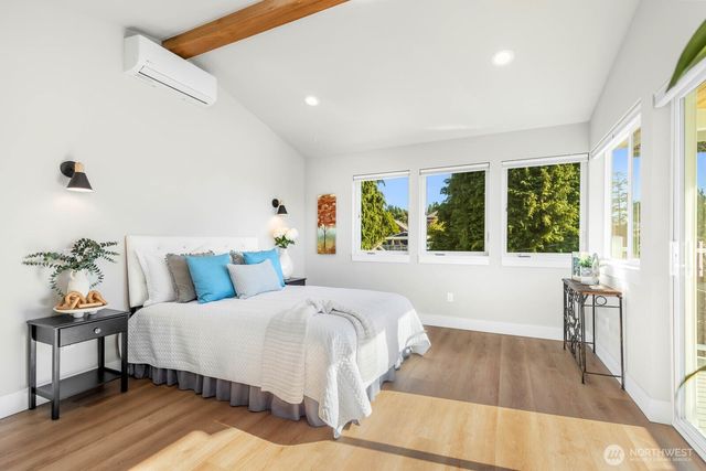 4326 A SW Mills Street, Seattle, WA 98136