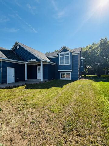 1032 Glade view Court, Saint Cloud, MN 56303