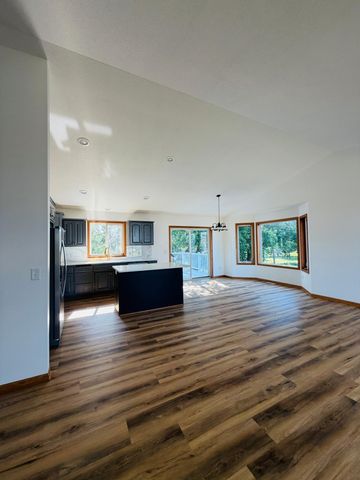 1032 Glade view Court, Saint Cloud, MN 56303