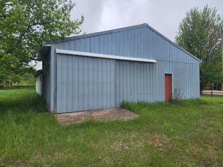 8498 S Clare Avenue, Clare, MI 48617