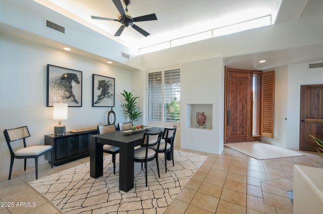 10214 E OLD TRAIL Road, Scottsdale, AZ 85262