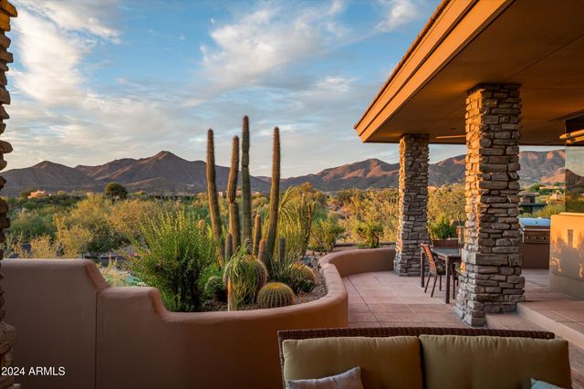 10214 E OLD TRAIL Road, Scottsdale, AZ 85262