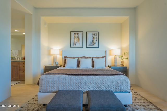 10214 E OLD TRAIL Road, Scottsdale, AZ 85262