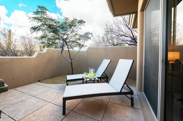 10214 E OLD TRAIL Road, Scottsdale, AZ 85262