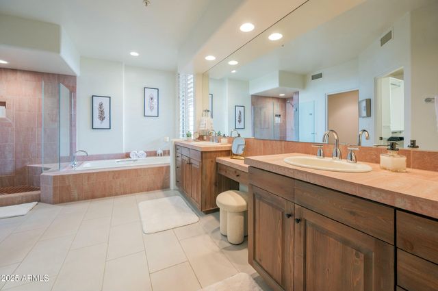 10214 E OLD TRAIL Road, Scottsdale, AZ 85262