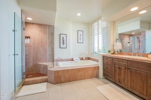 10214 E OLD TRAIL Road, Scottsdale, AZ 85262