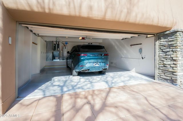 10214 E OLD TRAIL Road, Scottsdale, AZ 85262