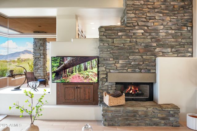 10214 E OLD TRAIL Road, Scottsdale, AZ 85262