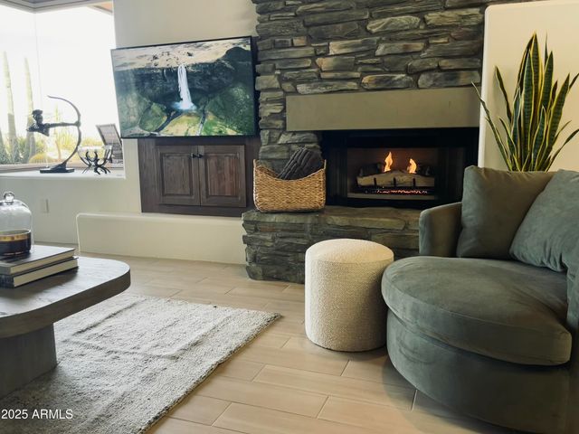 10214 E OLD TRAIL Road, Scottsdale, AZ 85262